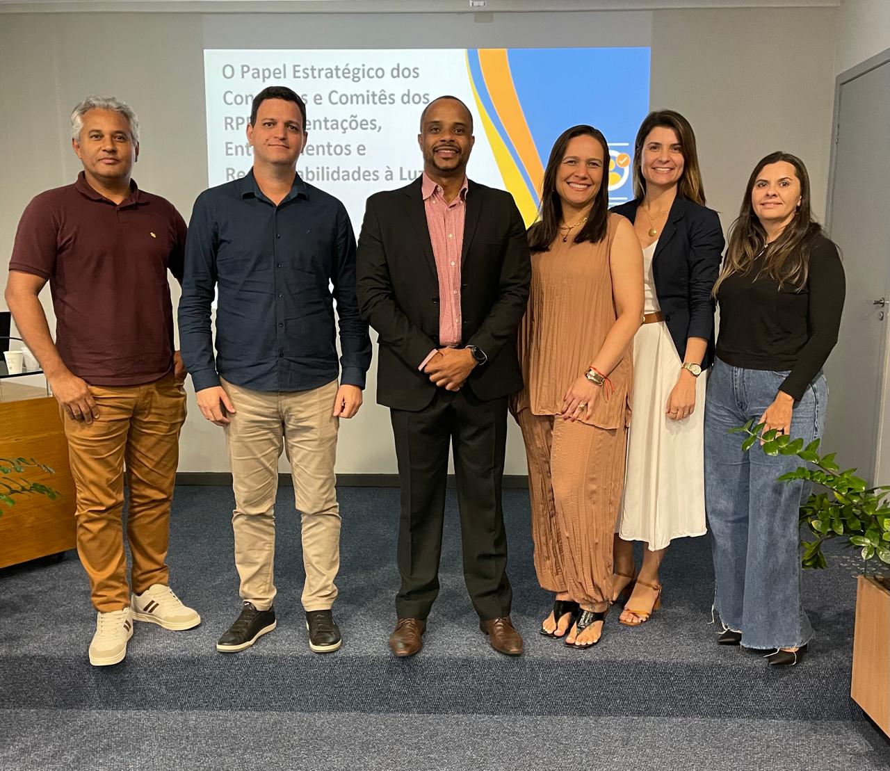 CADA APRENDIZADO É UM PASSO RUMO À EVOLUÇÃO.